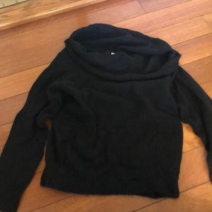Women’s sweater